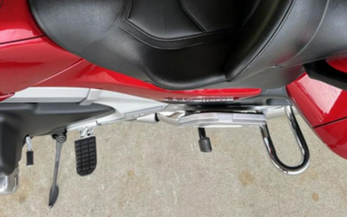 2016 Honda Gold Wing Audio / Comfort