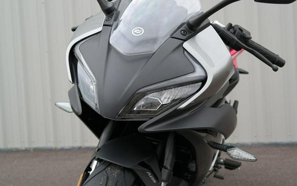 2026 CFMOTO SS 300