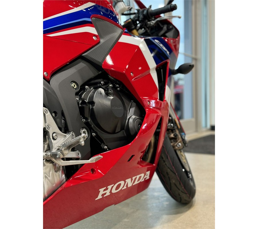 2024 Honda CBR600RR