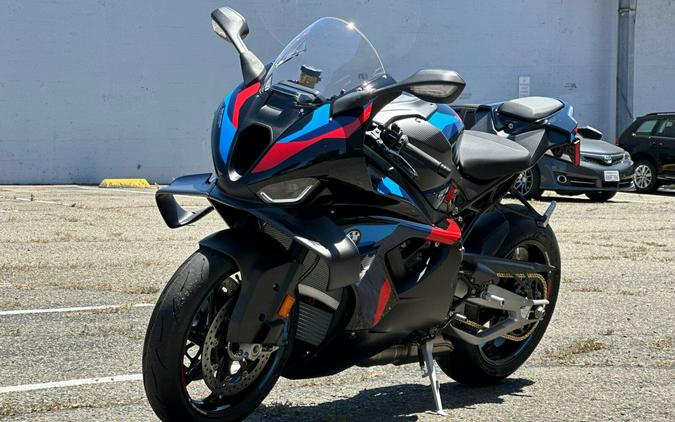2026 BMW M 1000 RR