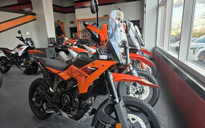 2025 KTM Adventure 390 X