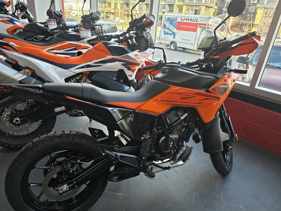 2025 KTM Adventure 390 X