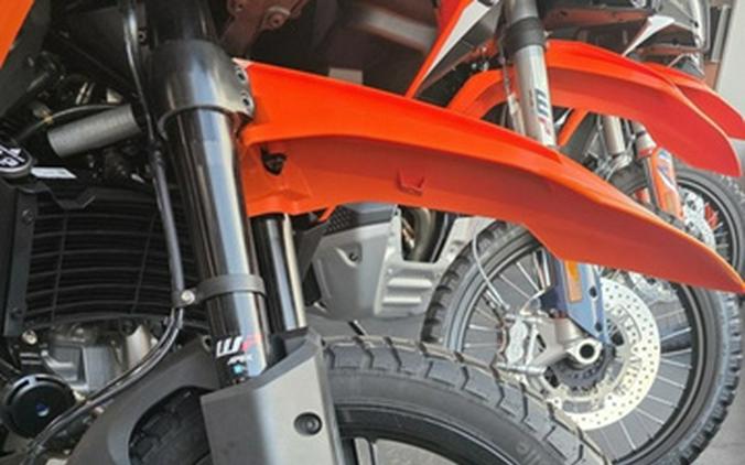 2025 KTM Adventure 390 X