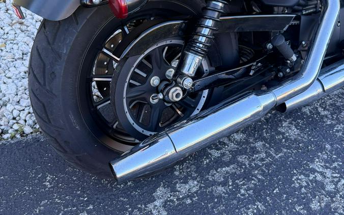 2014 Harley-Davidson Sportster® Iron 883™