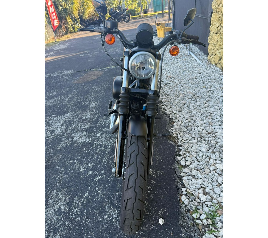 2014 Harley-Davidson Sportster® Iron 883™