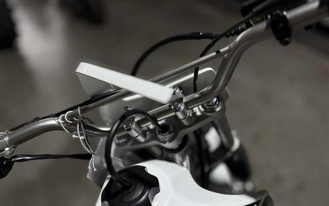 2026 Kawasaki KLX®140R