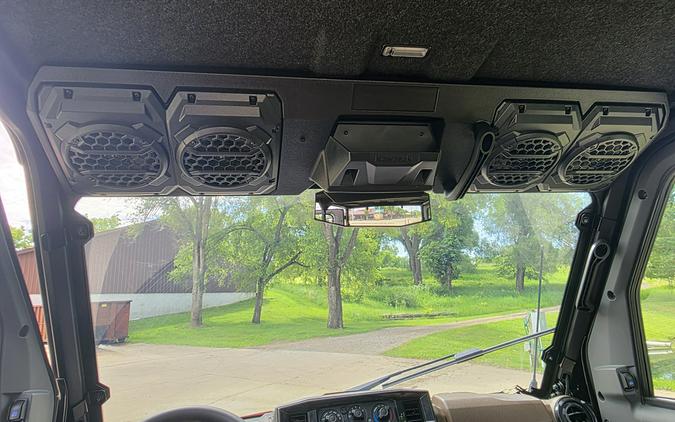 2026 Kawasaki RIDGE® CREW Platinum Ranch Edition HVAC