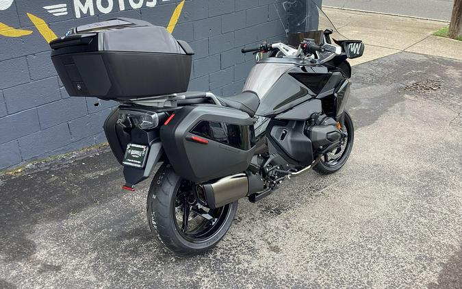 2026 BMW R1300 RT