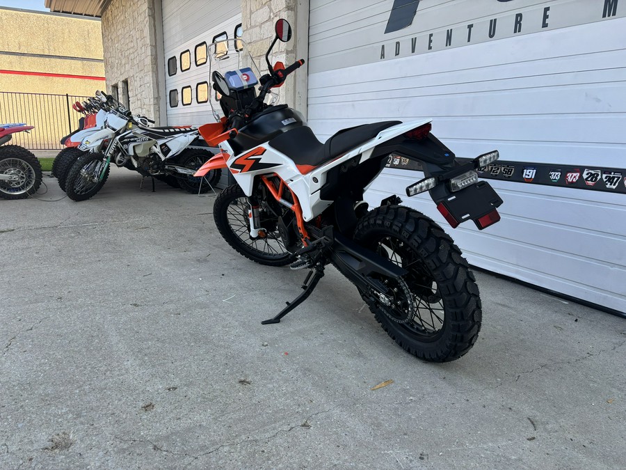 2026 KTM 390 Adventure R