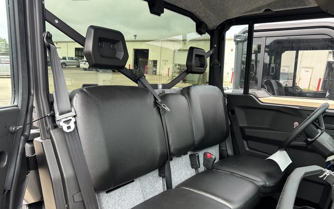 2027 Can-Am Defender DPS CAB HD9