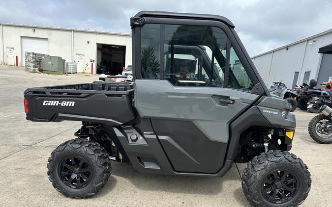 2027 Can-Am Defender DPS CAB HD9