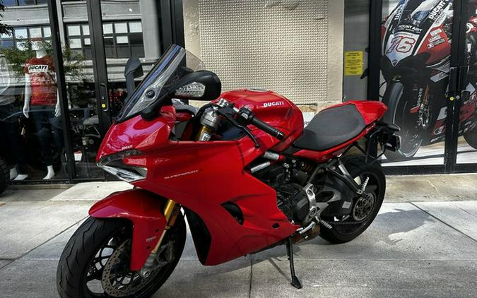 2018 Ducati Supersport S