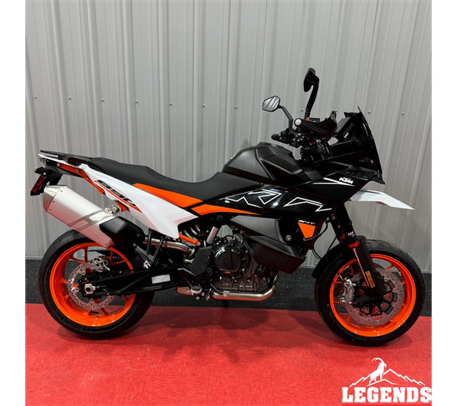 2024 KTM 890 SMT