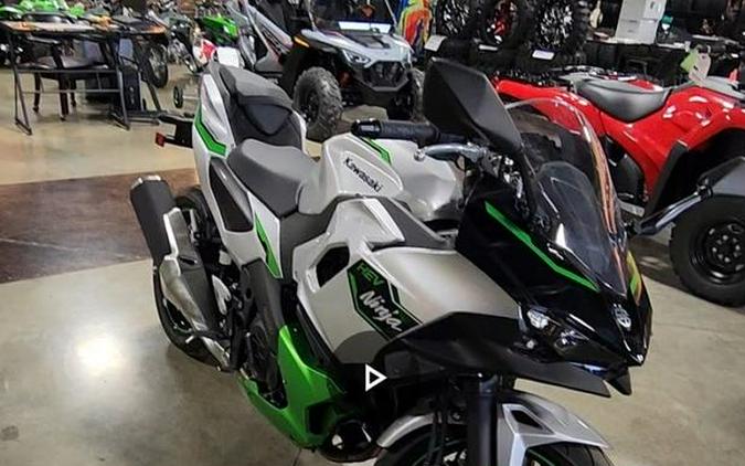 2024 Kawasaki Ninja® 7 Hybrid ABS