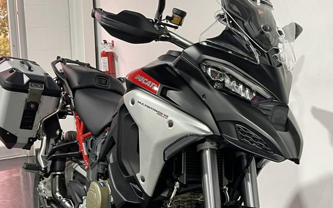2025 Ducati Multistrada V4 Rally Brushed Aluminium & Matt Blac