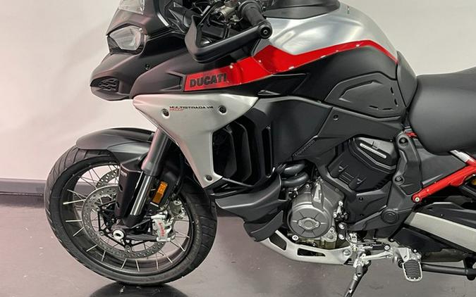 2025 Ducati Multistrada V4 Rally Brushed Aluminium & Matt Blac