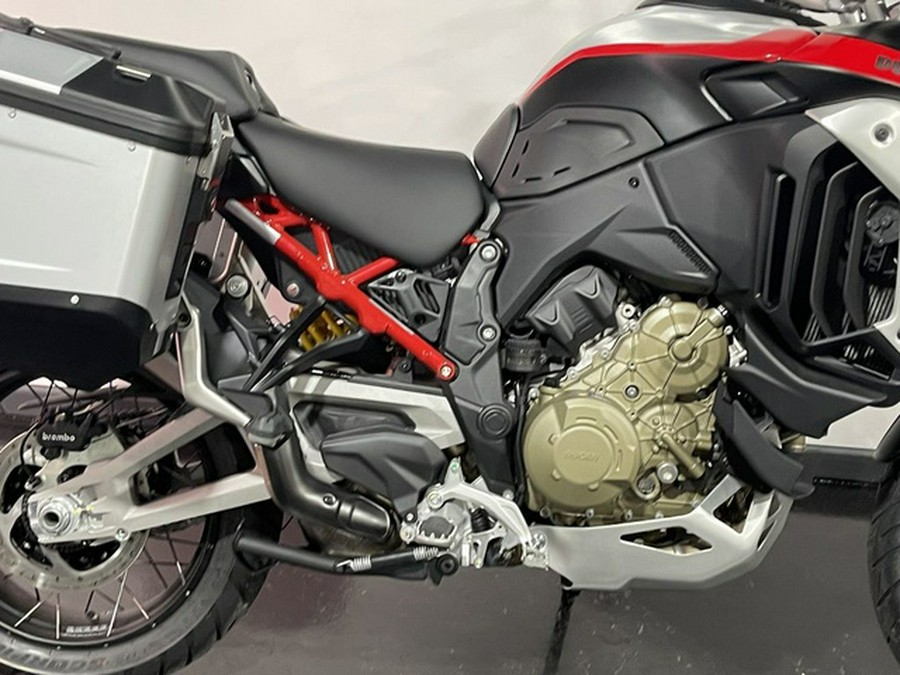 2025 Ducati Multistrada V4 Rally Brushed Aluminium & Matt Blac