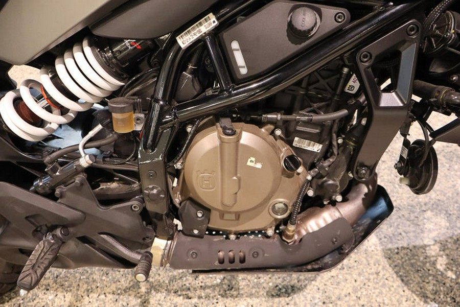 2024 Husqvarna® Svartpilen 401