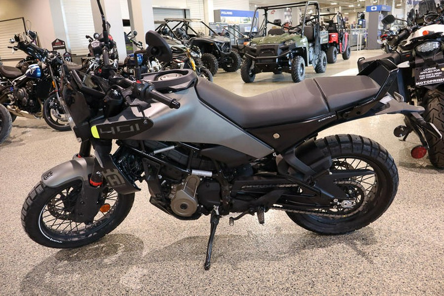 2024 Husqvarna® Svartpilen 401