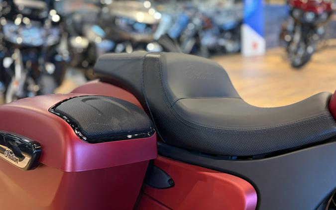2025 Indian Motorcycle CHIEFTAIN POWERPLUS DARK HORSE 112 RIDER ASSIST