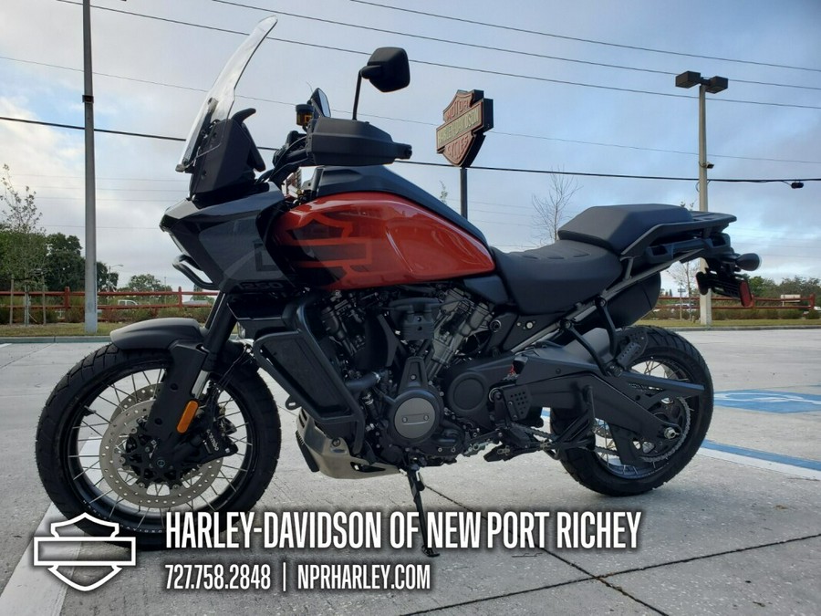 2025 Harley-Davidson® Pan America® 1250 Special