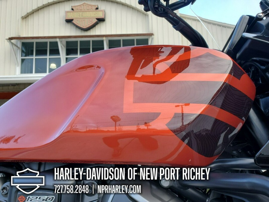 2025 Harley-Davidson® Pan America® 1250 Special