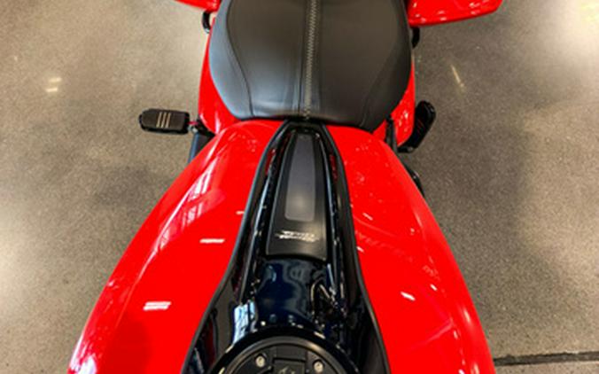 2026 Harley-Davidson Street Glide FLHX