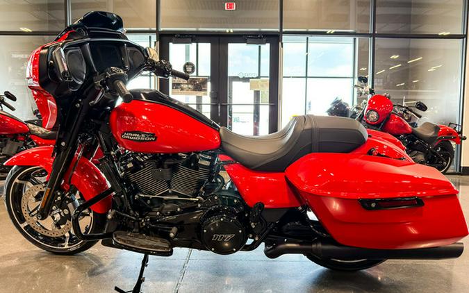 2026 Harley-Davidson Street Glide FLHX