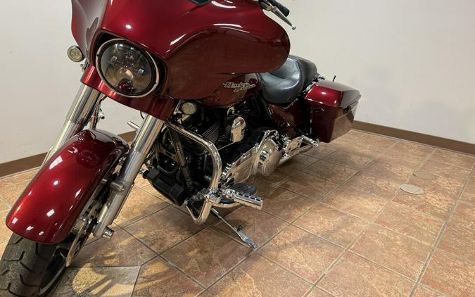 2014 FLHXS Street Glide® Special