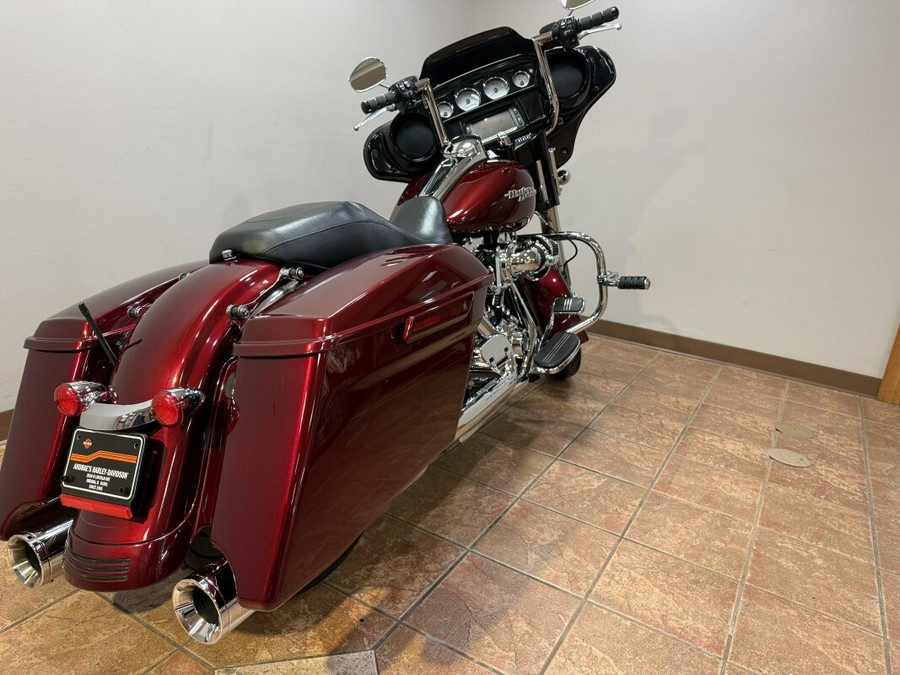 2014 FLHXS Street Glide® Special