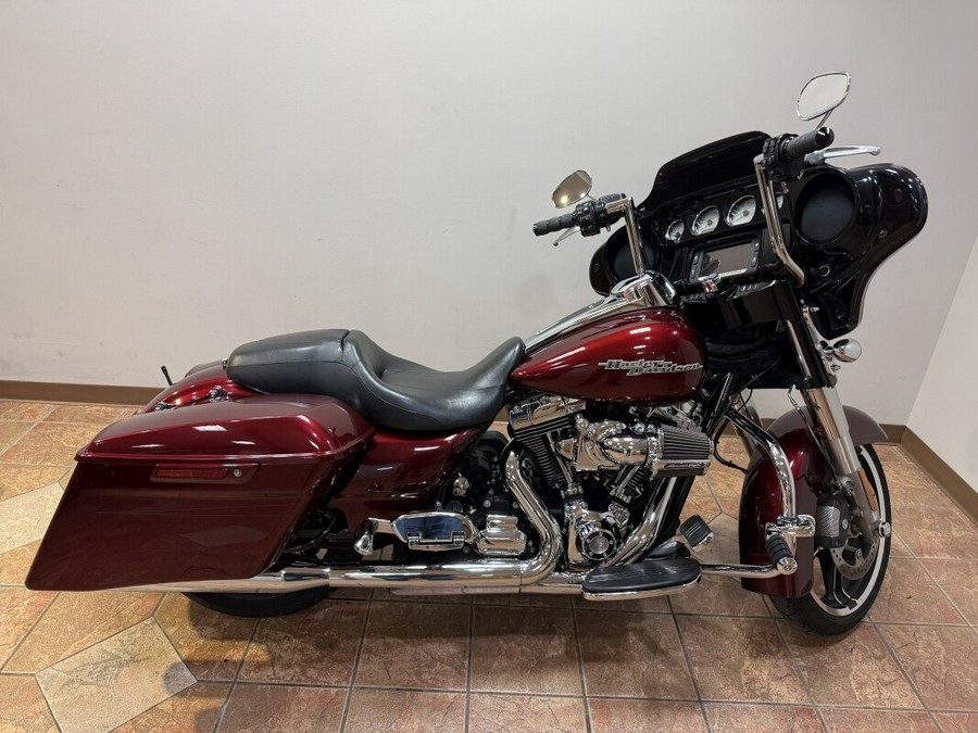 2014 FLHXS Street Glide® Special
