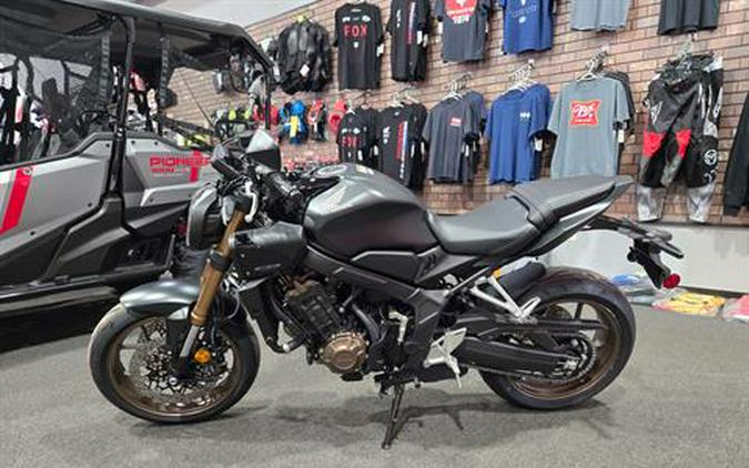 2026 Honda CB650R E-Clutch