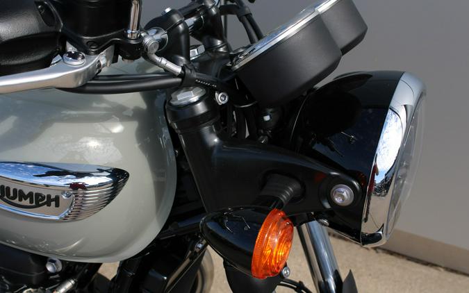 2026 Bonneville T100 - Triumph