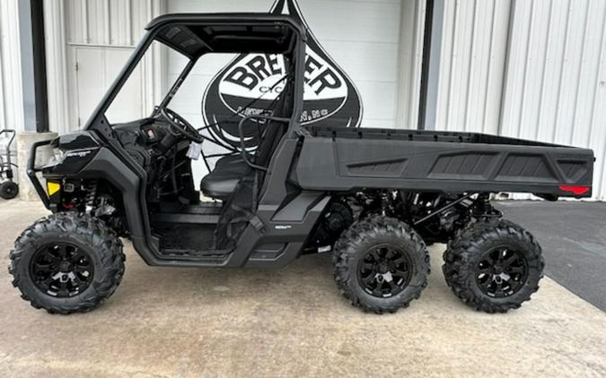 2026 Can-Am® Defender 6x6 XT HD10