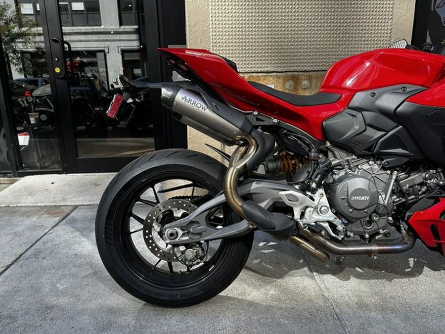 2026 Ducati Streetfighter V2 S Ducati Red