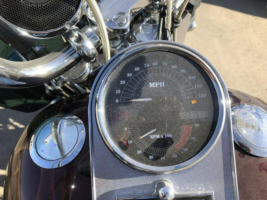 2008 Harley-Davidson® FLSTC - Heritage Softail®