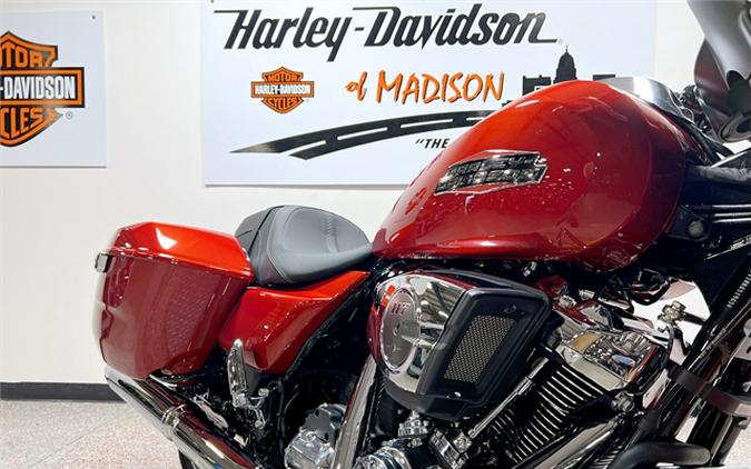 2024 Harley-Davidson Street Glide FLHX WHISKEY FIRE Chrome Trim