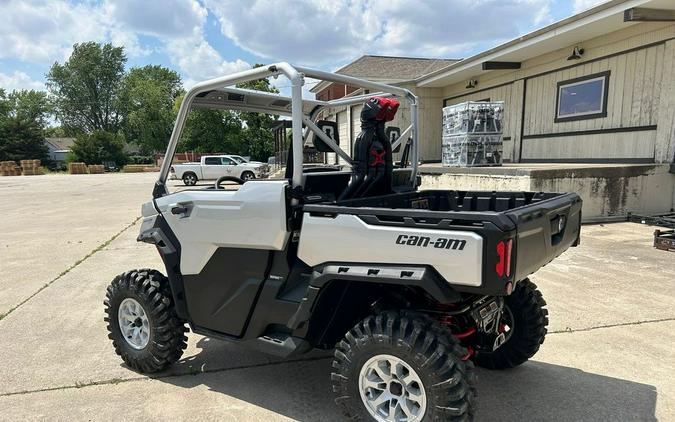 2024 Can-Am™ Defender X mr With Half Doors HD10