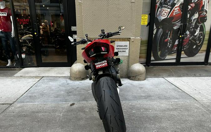 2024 Ducati Streetfighter V4 Red