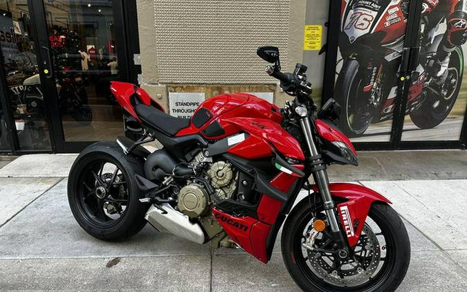 2024 Ducati Streetfighter V4 Red