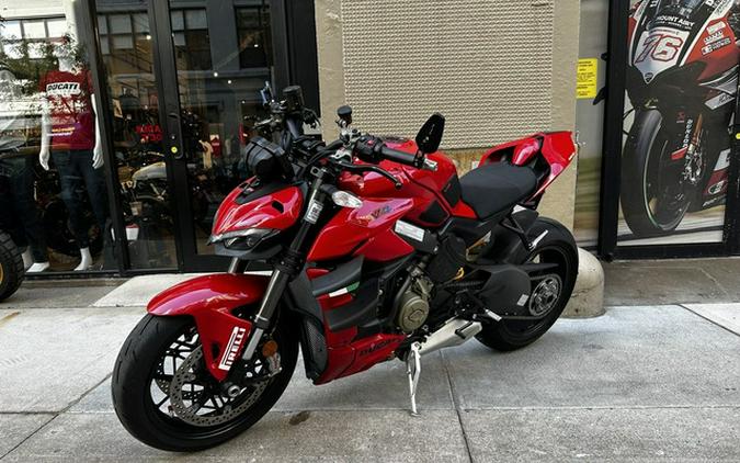 2024 Ducati Streetfighter V4 Red