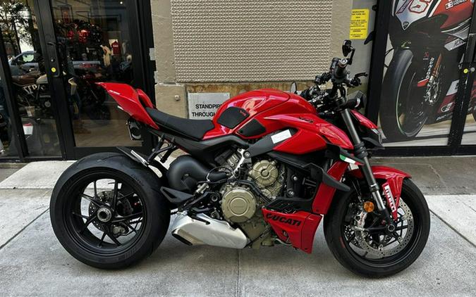 2024 Ducati Streetfighter V4 Red