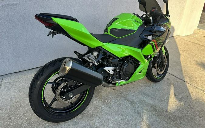 2023 Kawasaki Ninja 400 KRT Edition