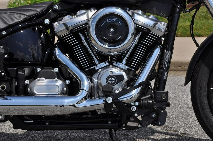 2025 Harley-Davidson® FXBB - Street Bob®