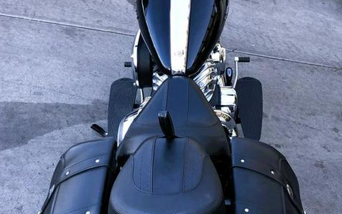 2022 Indian Motorcycle® Super Chief® Limited Black Metallic