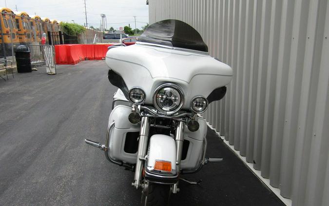2013 Harley-Davidson® FLHTCU - Electra Glide® Ultra Classic®