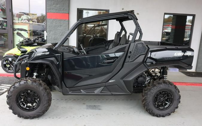 2024 Can-Am® Commander XT 700