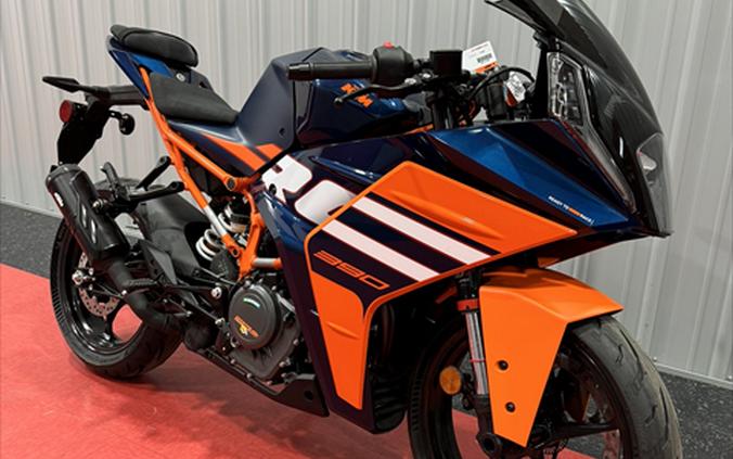 2024 KTM RC 390