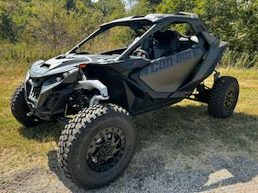 2024 Can-Am Maverick R X RS