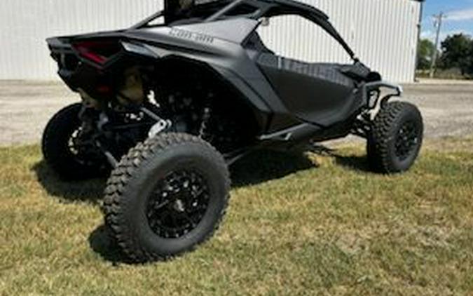 2024 Can-Am Maverick R X RS